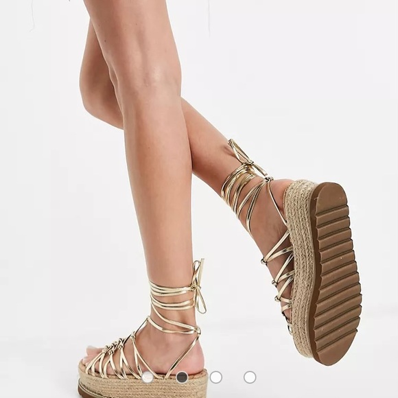 ASOS Wide Fit Wells knotted flatform sandals gold - Picture 4 of 4